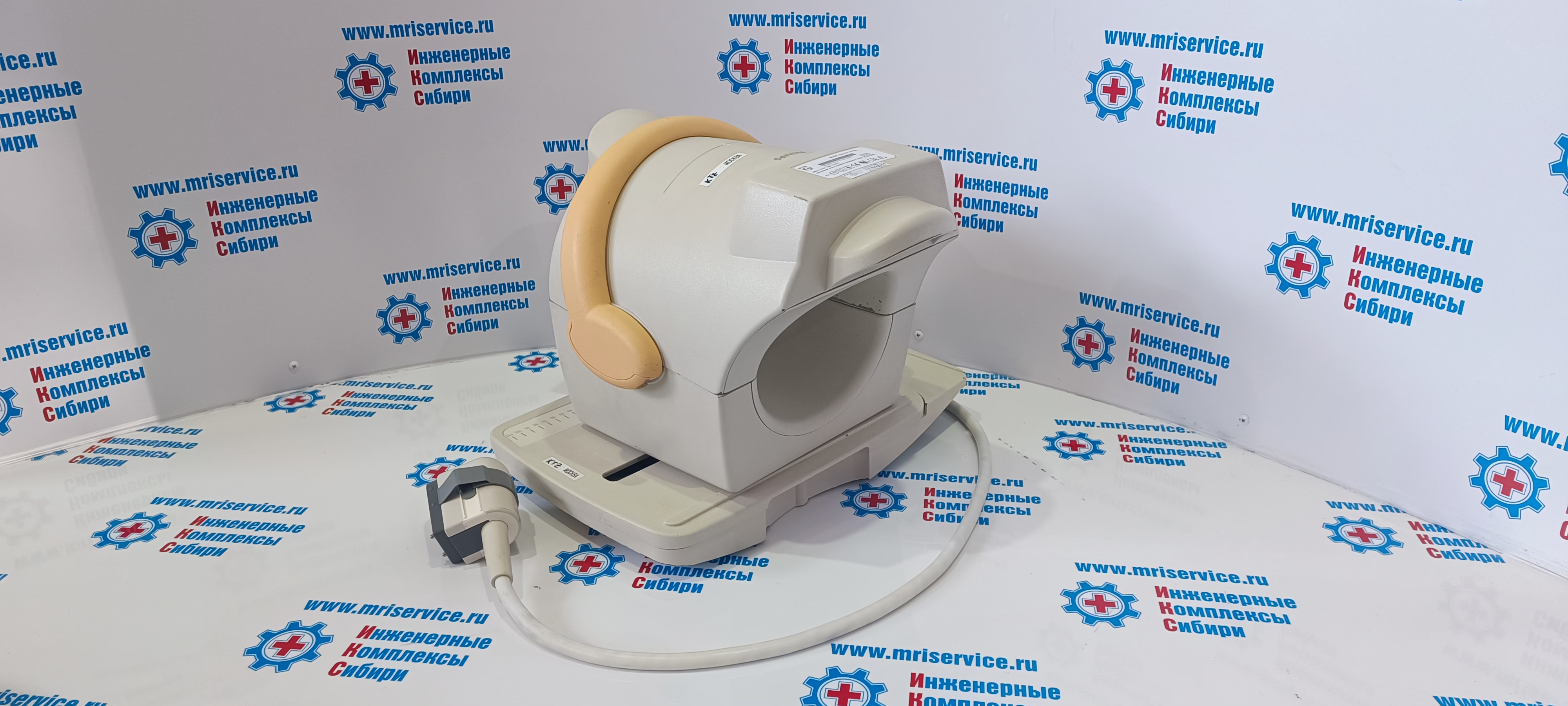 SENSE Knee Coil 1.5T 8ch (Чувствительная коленчатая катушка 1.5Т 8 кан.) PN 4522 132 3107